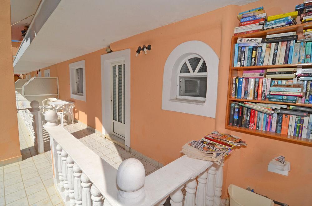 Athina Apartments Zakynthos Exterior foto